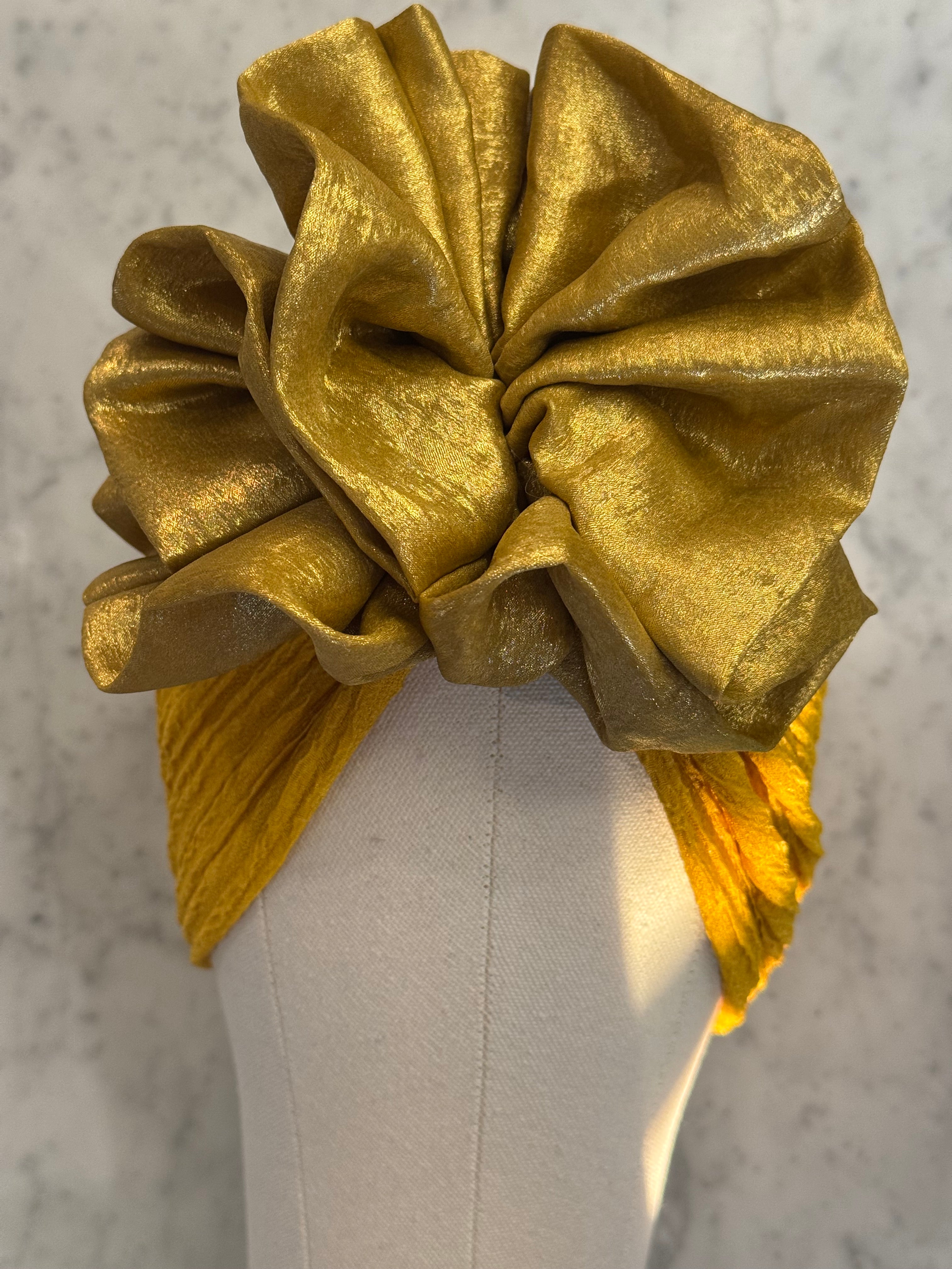 The Glitter Bow Wrap
