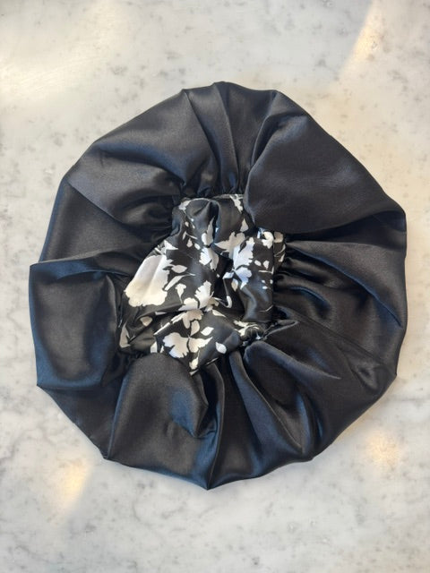 The Stephanie I. Sparkle Kids' Wide Band Bonnet